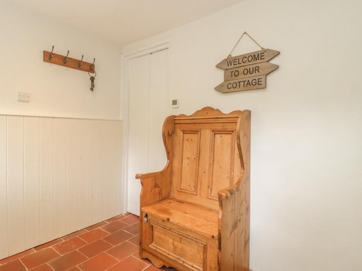 Apple Tree Cottage Shillingstone Exterior photo