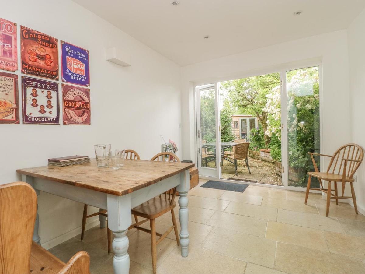 Apple Tree Cottage Shillingstone Exterior photo